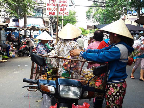 Hà Nội và TP.HCM Siết chặt việc sử dụng vỉa hè tại 1 Hà Nội và TP.HCM Siết chặt việc sử dụng vỉa hè tại 1