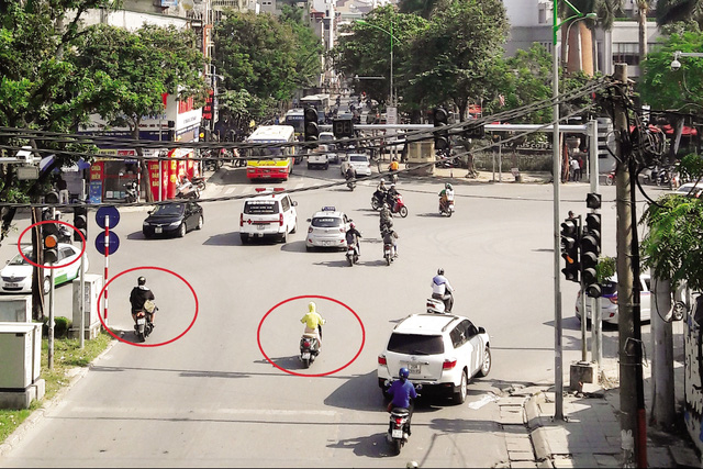 Cần biết những điều này khi bị bắt lỗi vượt đèn vàng 3